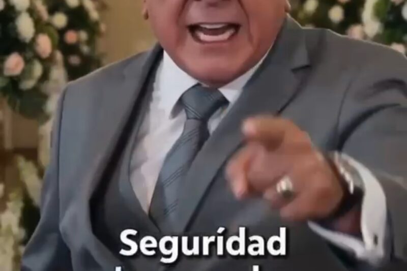 El Secreto Bajo el Mármol